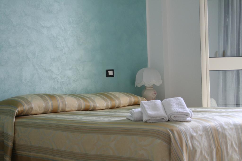 Bed And Breakfast Cirelli Scalea Rum bild